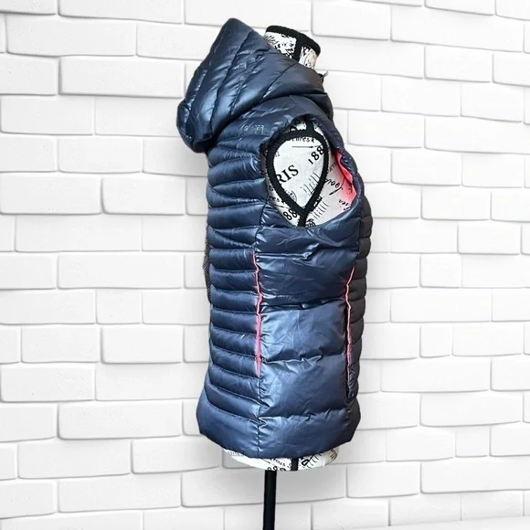 Woman’s Spyder Puffer Vest Small - Picture 5 of 5